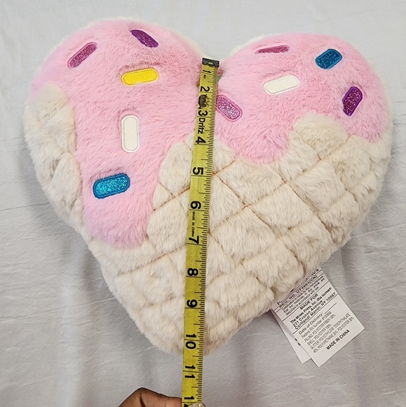 Icecream Heart-Shaped Pillow - Pink and Cream - Picture 3 of 16